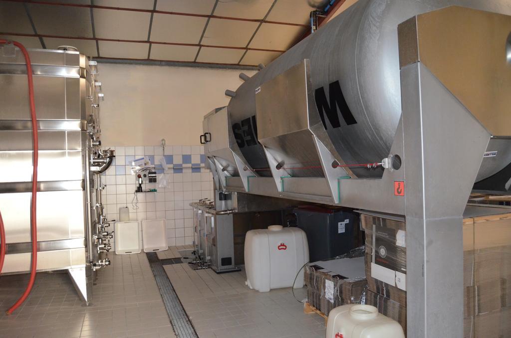 Chambres D'Hotes & Champagne Douard La Chapelle-Monthodon エクステリア 写真
